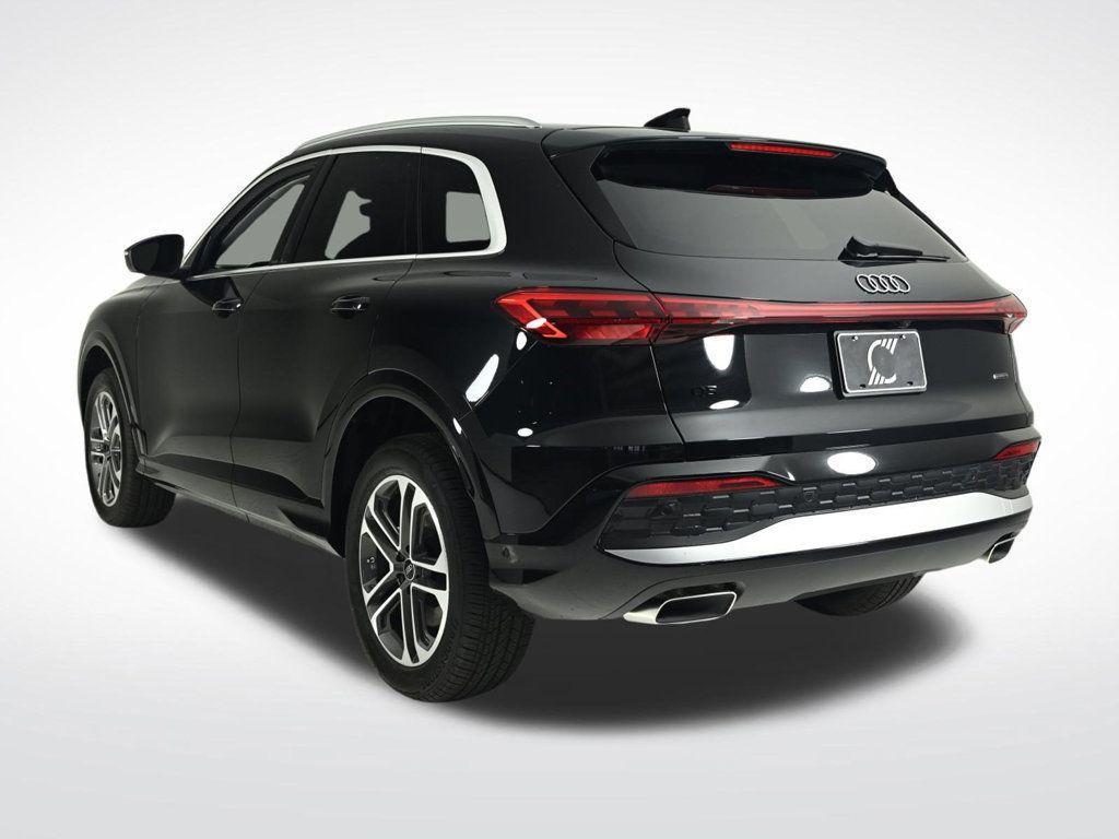 new 2025 Audi Q5 car, priced at $60,175