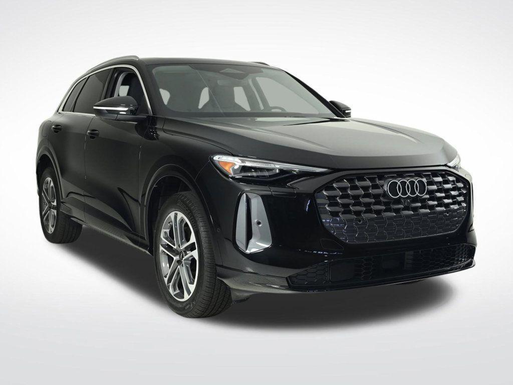 new 2025 Audi Q5 car, priced at $60,175