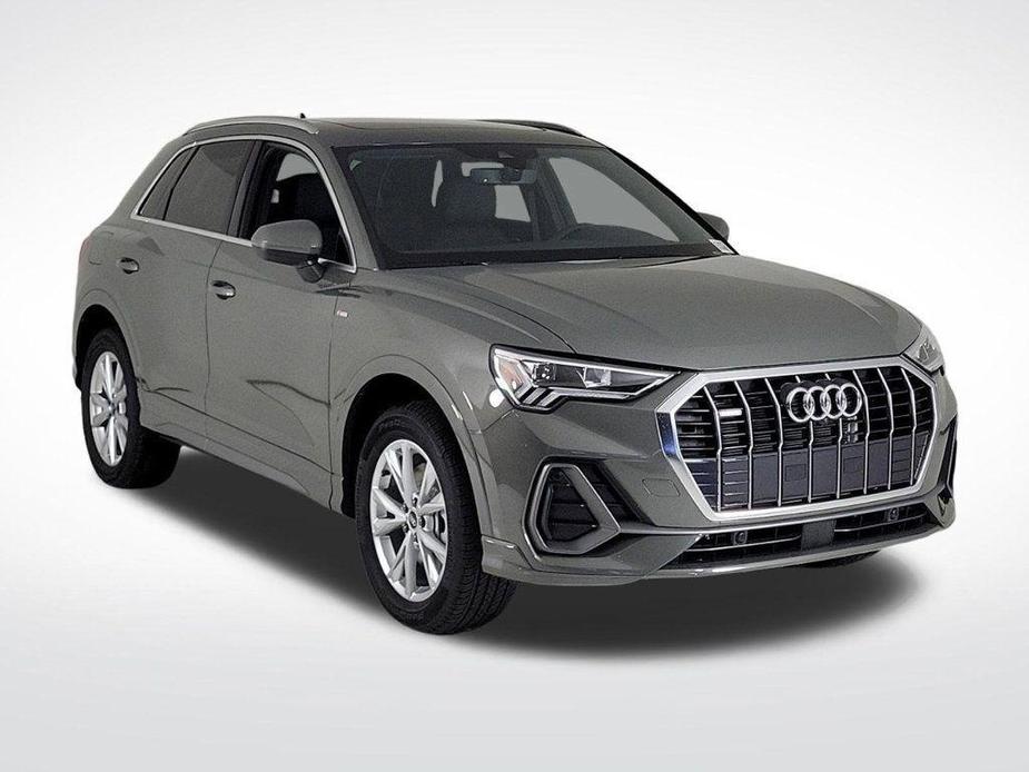 new 2025 Audi Q3 car, priced at $47,200