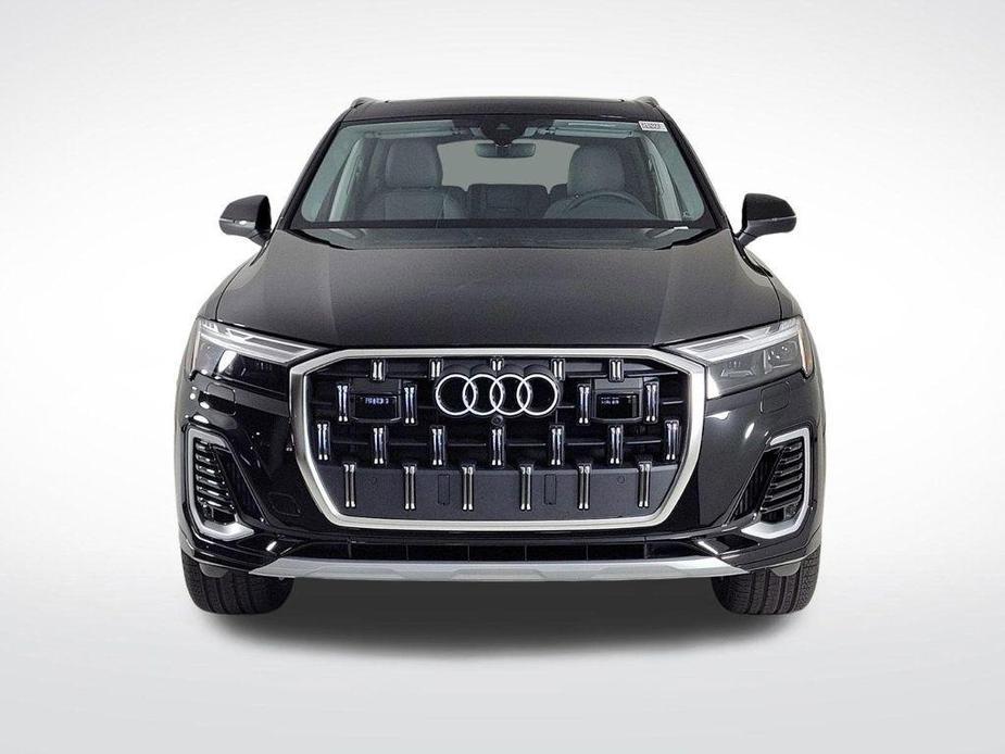 new 2025 Audi Q7 car, priced at $75,800