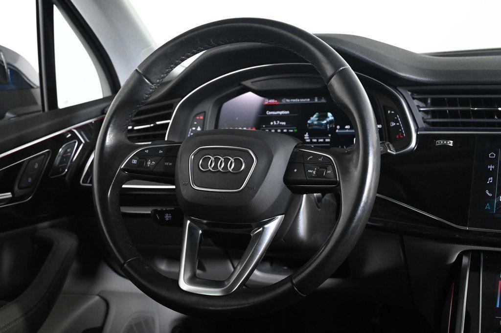 used 2022 Audi Q7 car, priced at $46,700