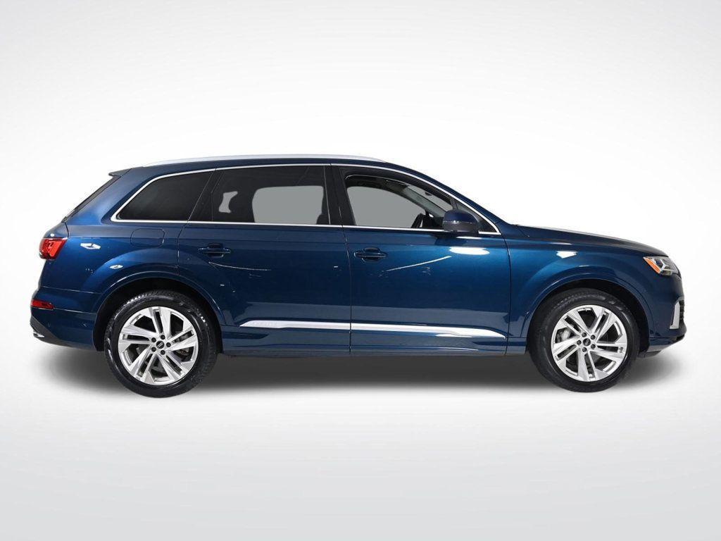 used 2022 Audi Q7 car, priced at $46,700