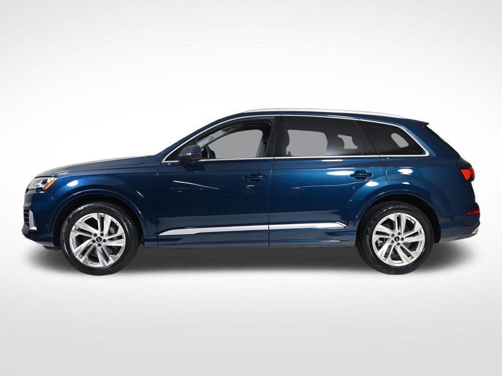 used 2022 Audi Q7 car, priced at $46,700