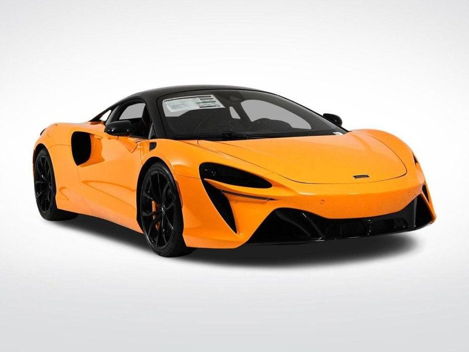 new 2024 McLaren Artura car