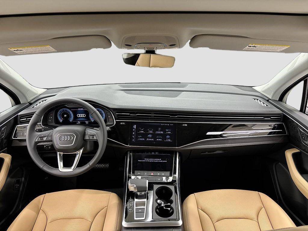 new 2025 Audi Q7 car, priced at $69,695