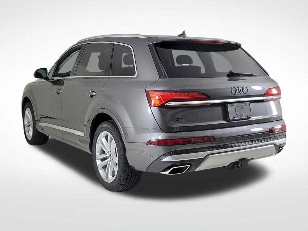 new 2025 Audi Q7 car, priced at $66,500