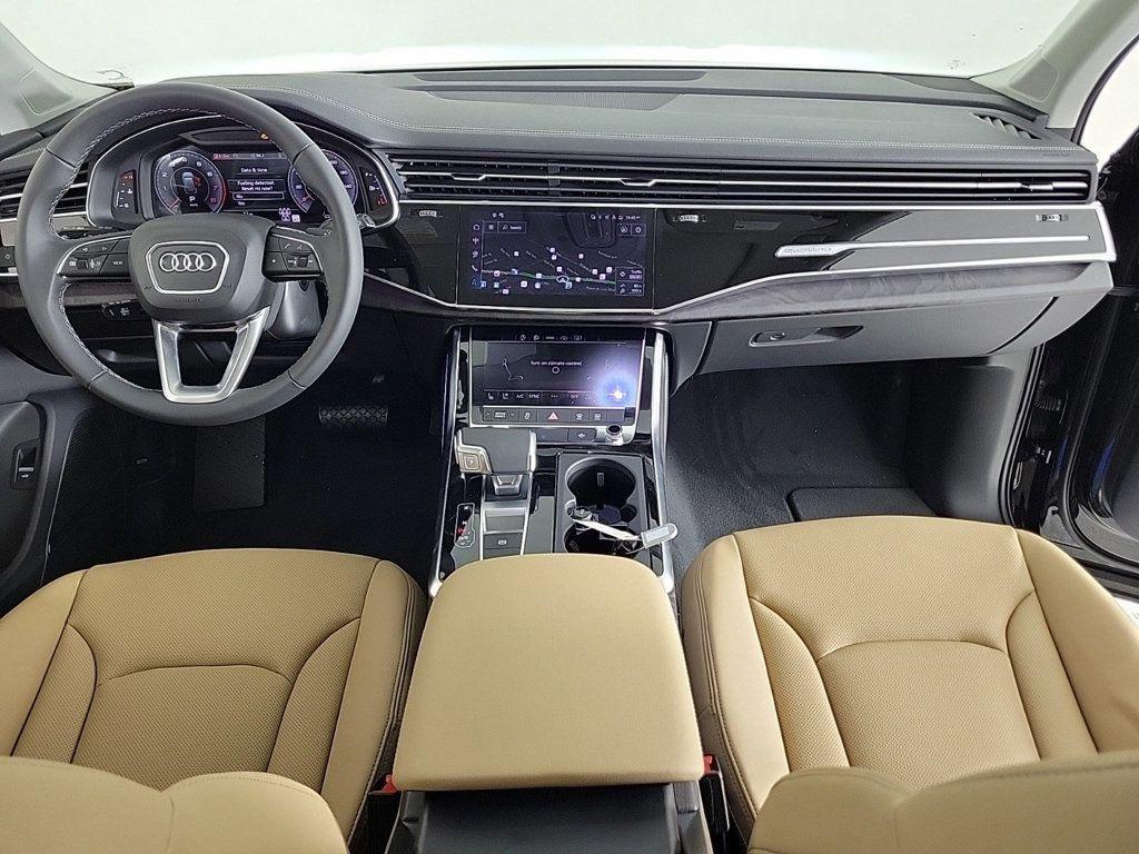 new 2025 Audi Q7 car, priced at $75,655