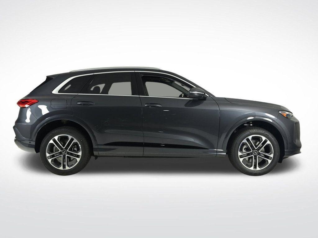 new 2025 Audi Q5 car, priced at $58,100