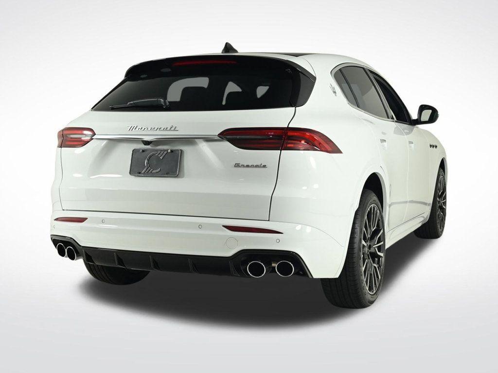 new 2025 Maserati Grecale car, priced at $83,695