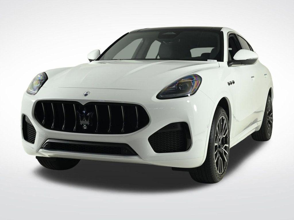 new 2025 Maserati Grecale car, priced at $83,695