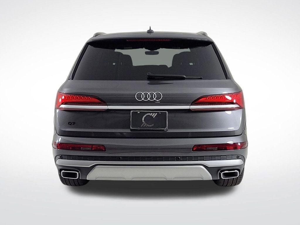 new 2025 Audi Q7 car, priced at $72,600