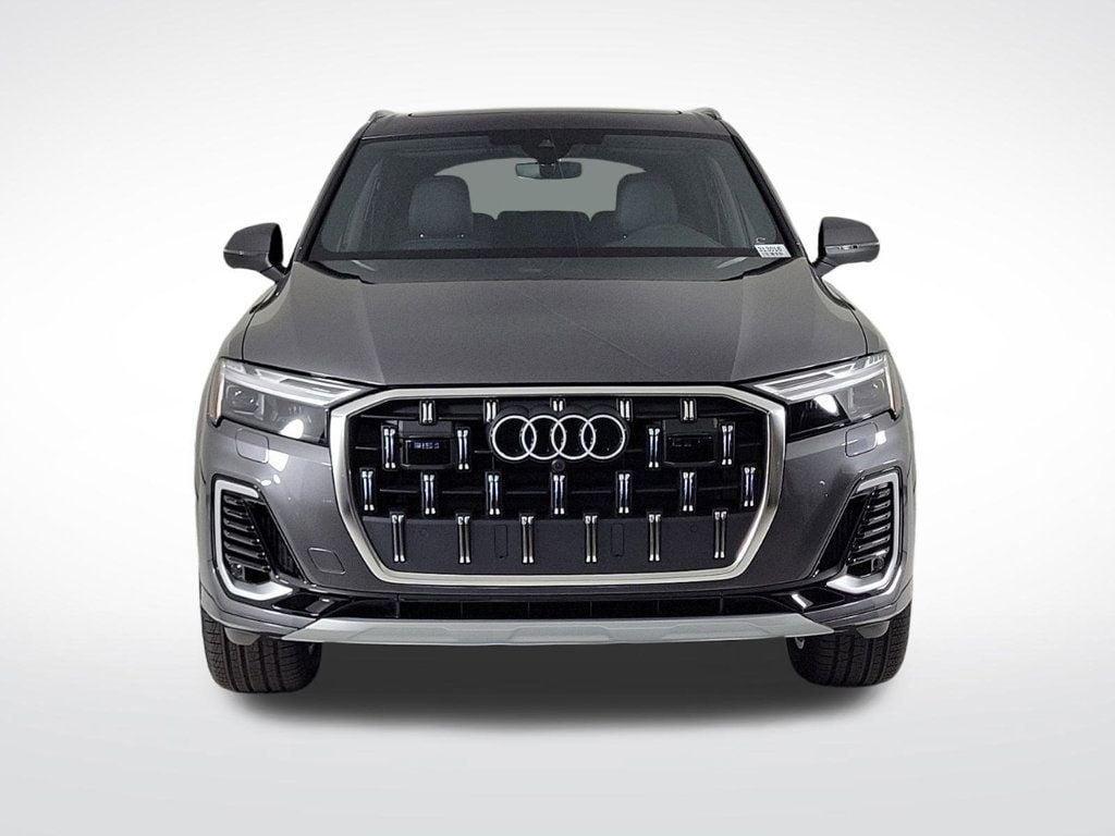 new 2025 Audi Q7 car, priced at $72,600