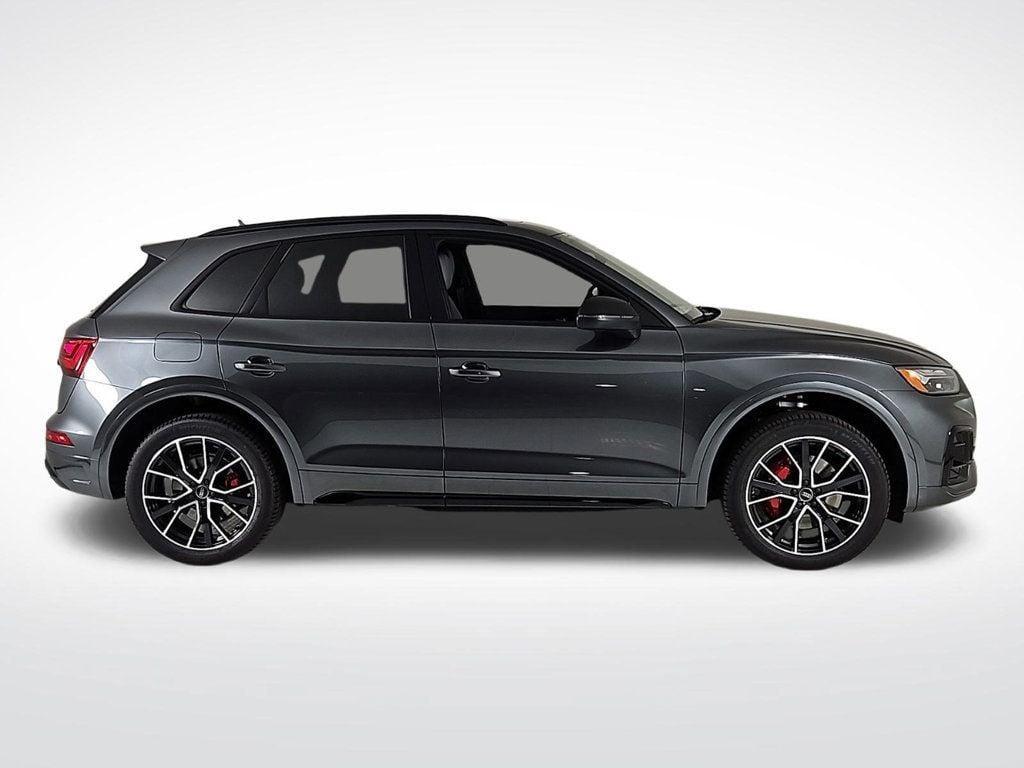 new 2025 Audi SQ5 car, priced at $69,815