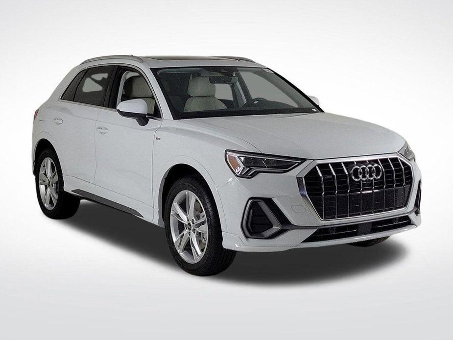 new 2024 Audi Q3 car, priced at $48,225