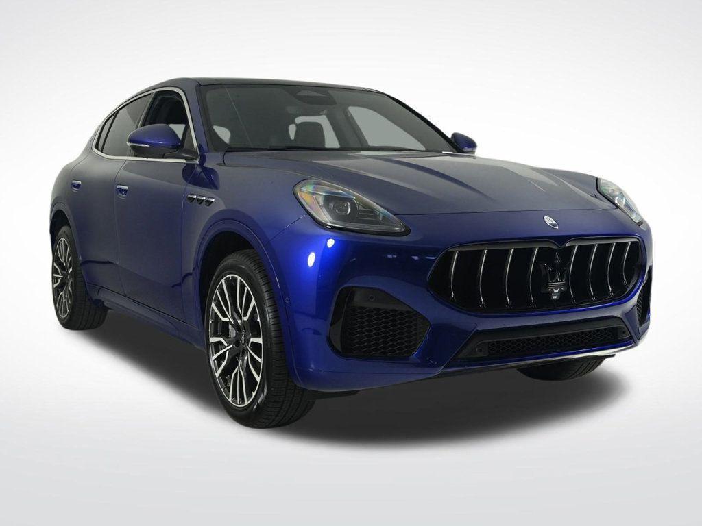 new 2025 Maserati Grecale car, priced at $84,845