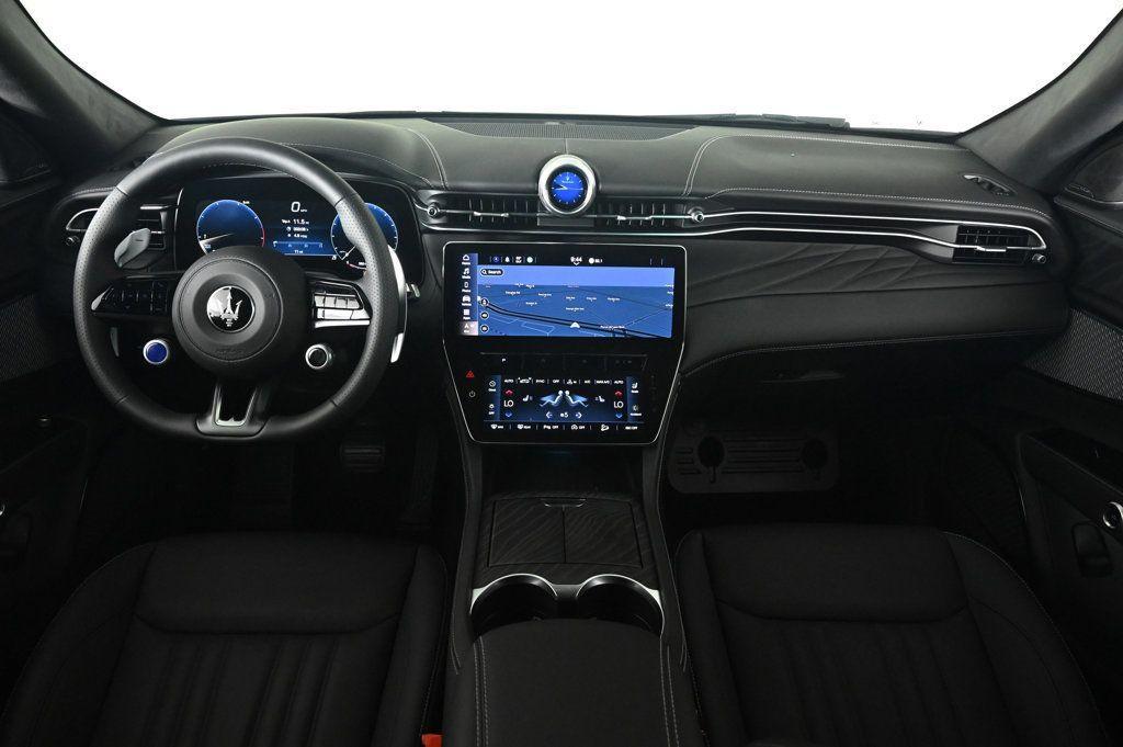 new 2025 Maserati Grecale car, priced at $84,845