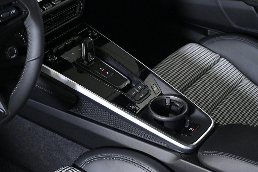 used 2025 Porsche 911 car