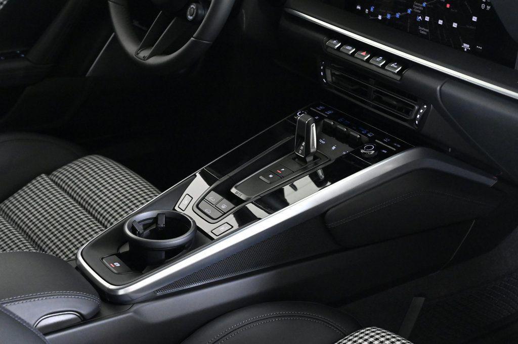 used 2025 Porsche 911 car