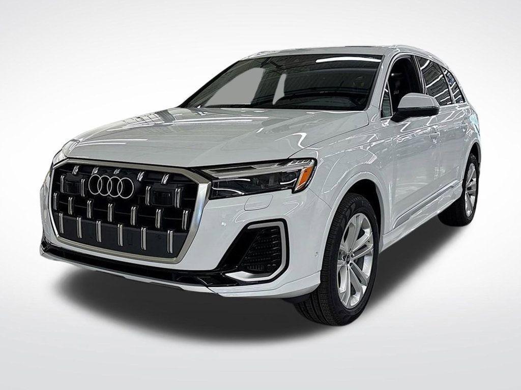 new 2025 Audi Q7 car, priced at $68,600