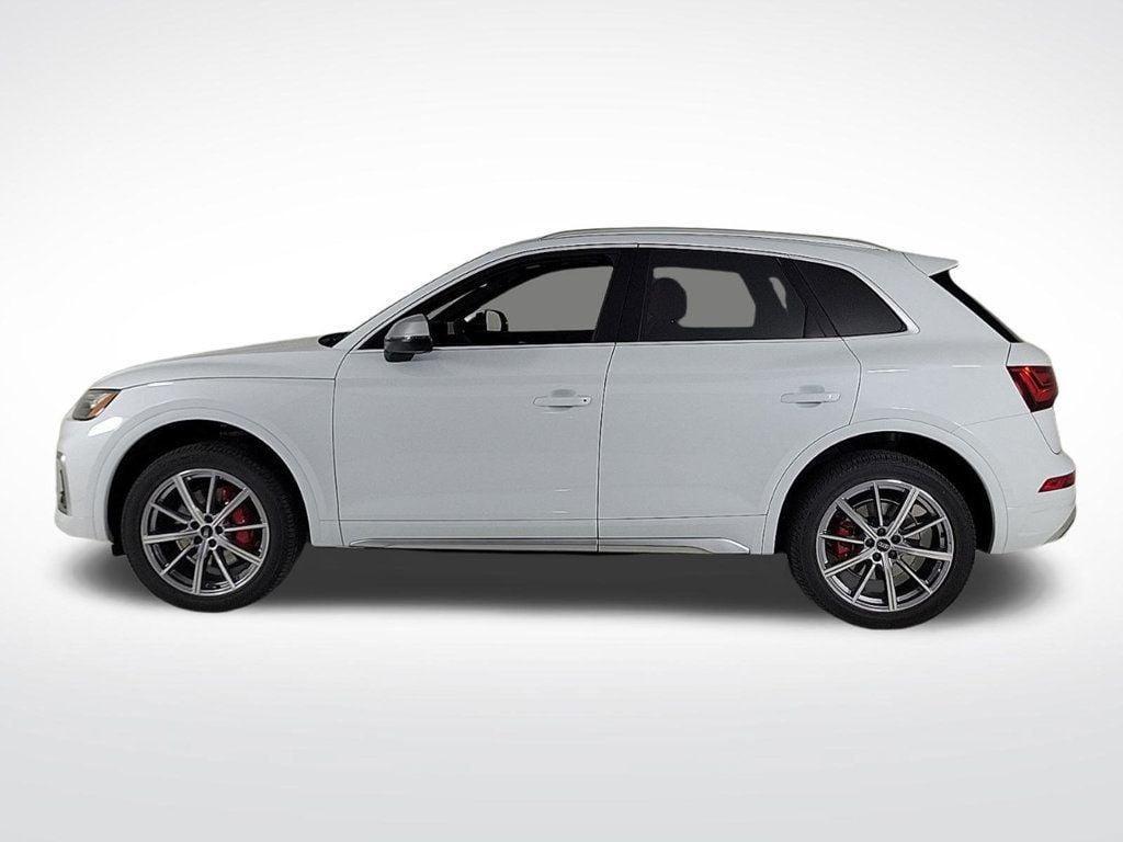 new 2025 Audi SQ5 car, priced at $67,700