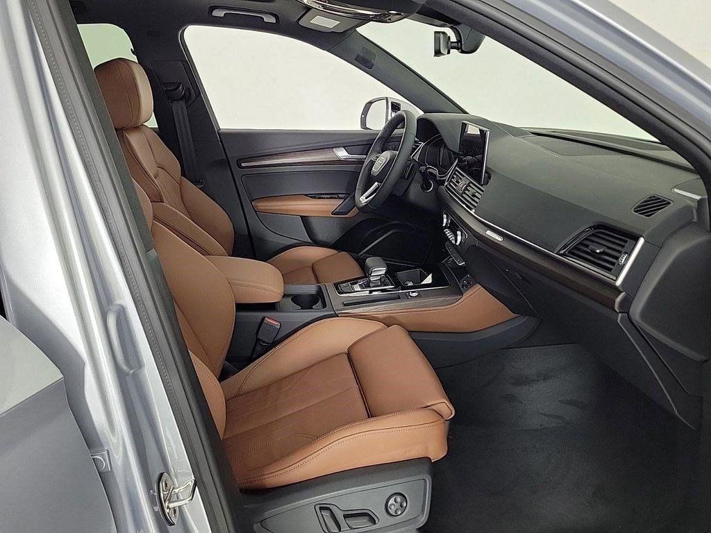 new 2025 Audi Q5 car, priced at $56,085