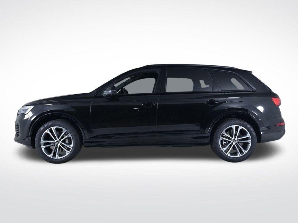 new 2026 Audi Q7 car, priced at $70,895