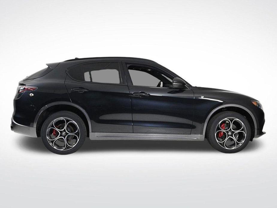 new 2024 Alfa Romeo Stelvio car