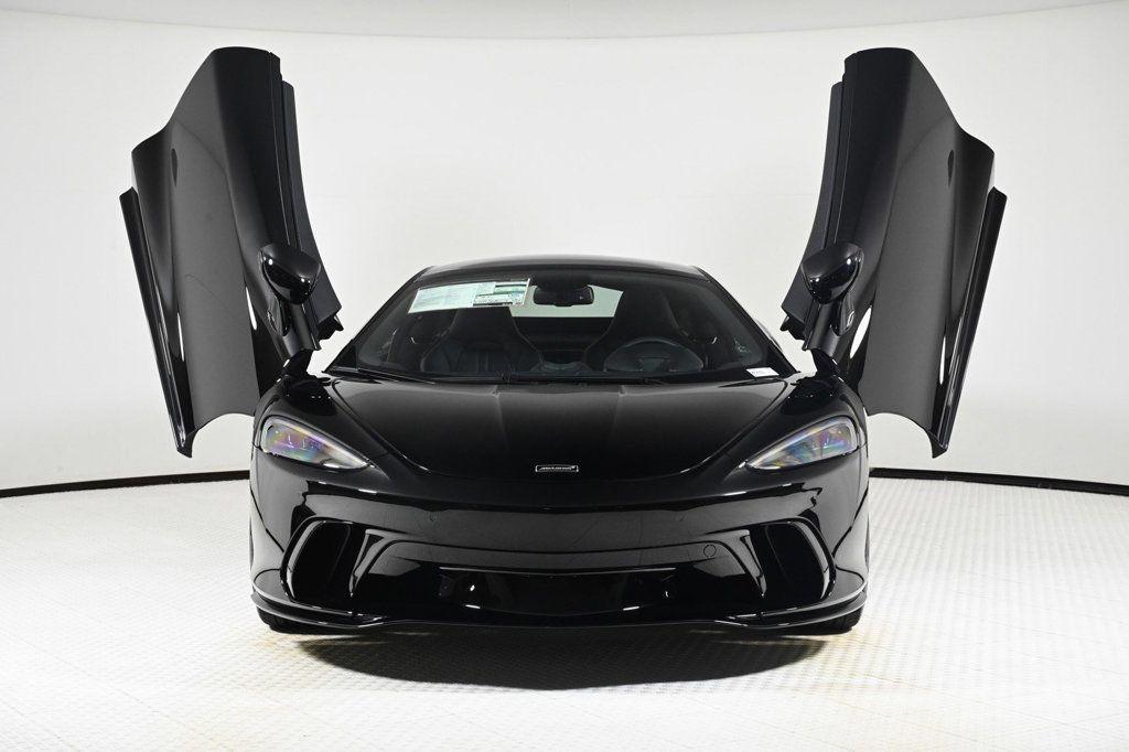 new 2025 McLaren GTS car