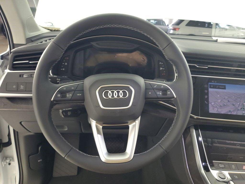 new 2025 Audi Q7 car, priced at $74,750