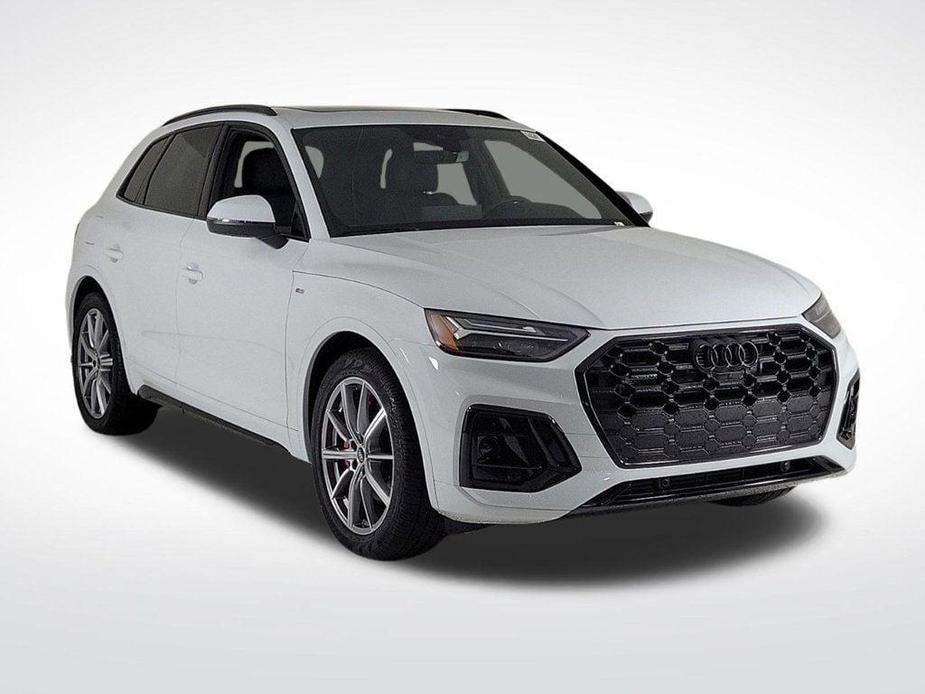 new 2024 Audi Q5 e car, priced at $69,385