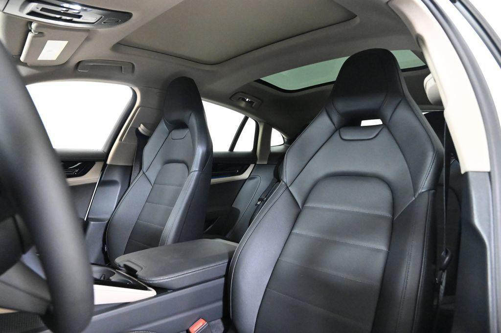 new 2025 Porsche Panamera car, priced at $137,385