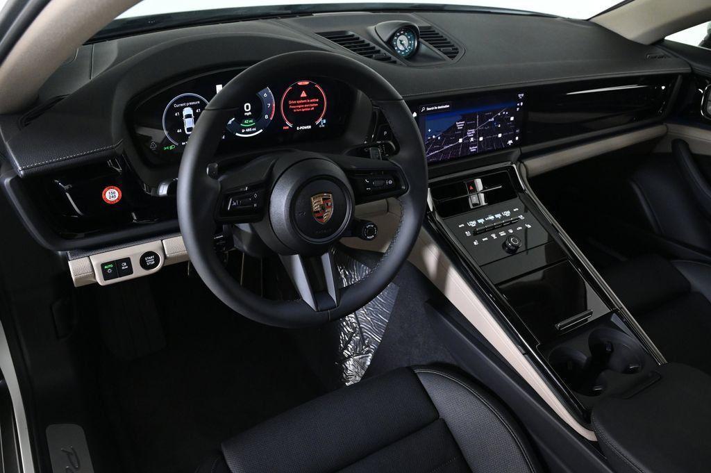 new 2025 Porsche Panamera car, priced at $137,385