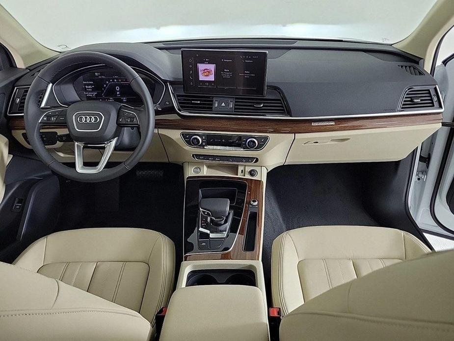 new 2025 Audi Q5 car, priced at $49,925