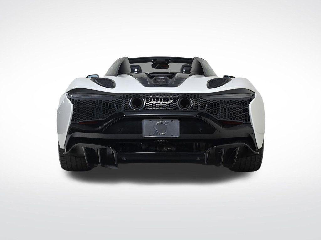 new 2025 McLaren Artura car, priced at $320,458