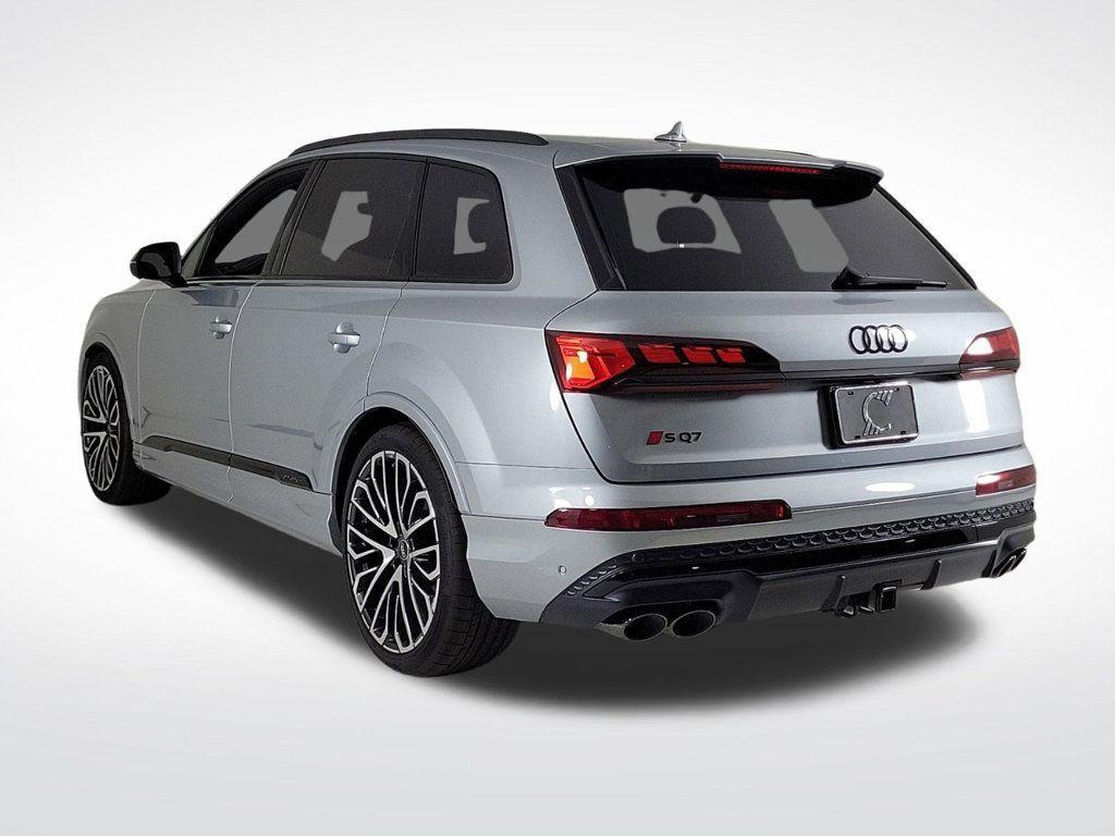 new 2025 Audi SQ7 car, priced at $105,795