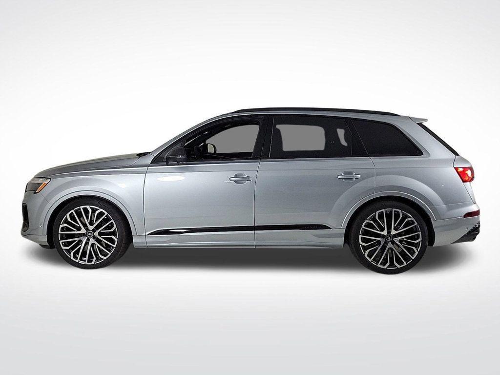 new 2025 Audi SQ7 car, priced at $105,795