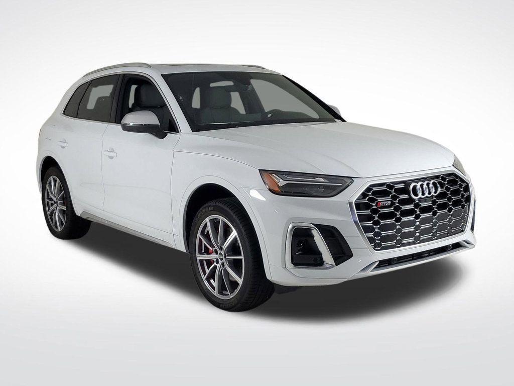 new 2025 Audi SQ5 car, priced at $69,175