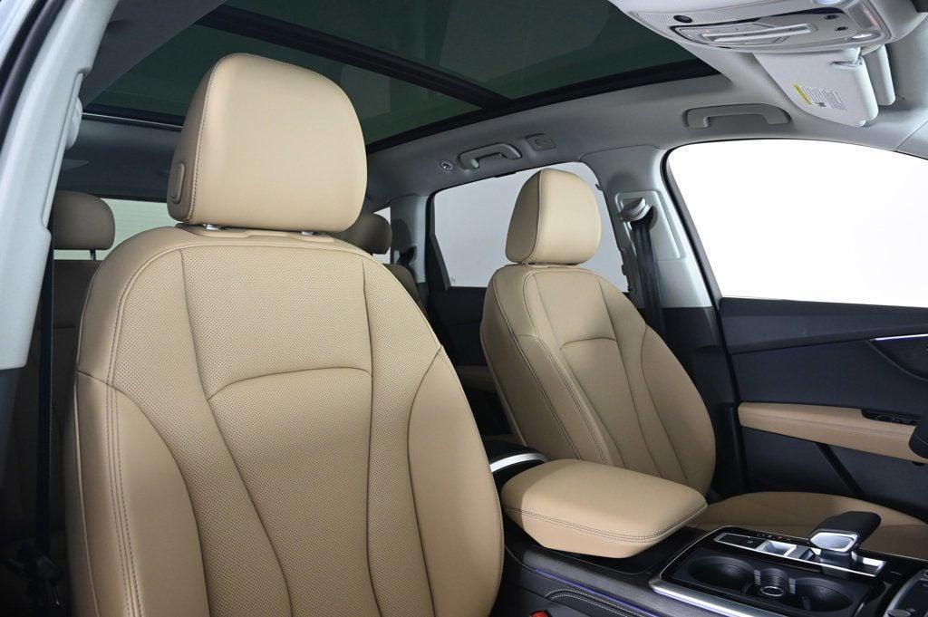 new 2025 Audi Q7 car, priced at $70,200
