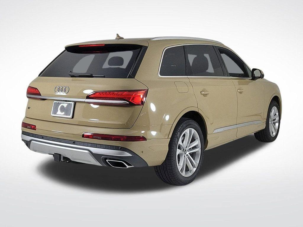 new 2025 Audi Q7 car, priced at $75,800