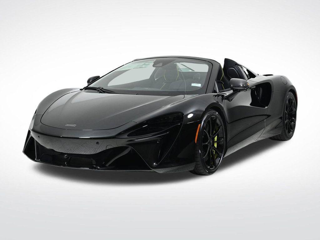 new 2025 McLaren Artura car, priced at $327,283