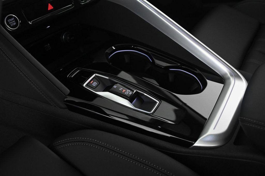 new 2025 Audi Q5 car, priced at $61,300