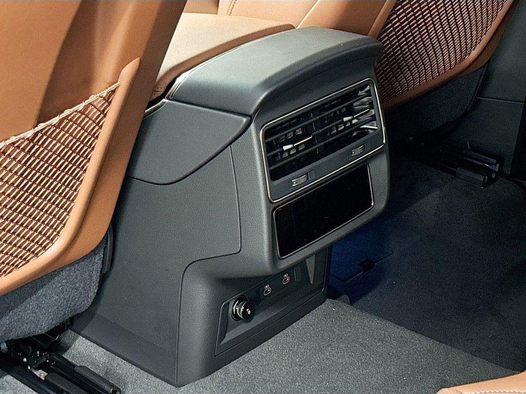 new 2025 Audi Q8 car, priced at $82,965