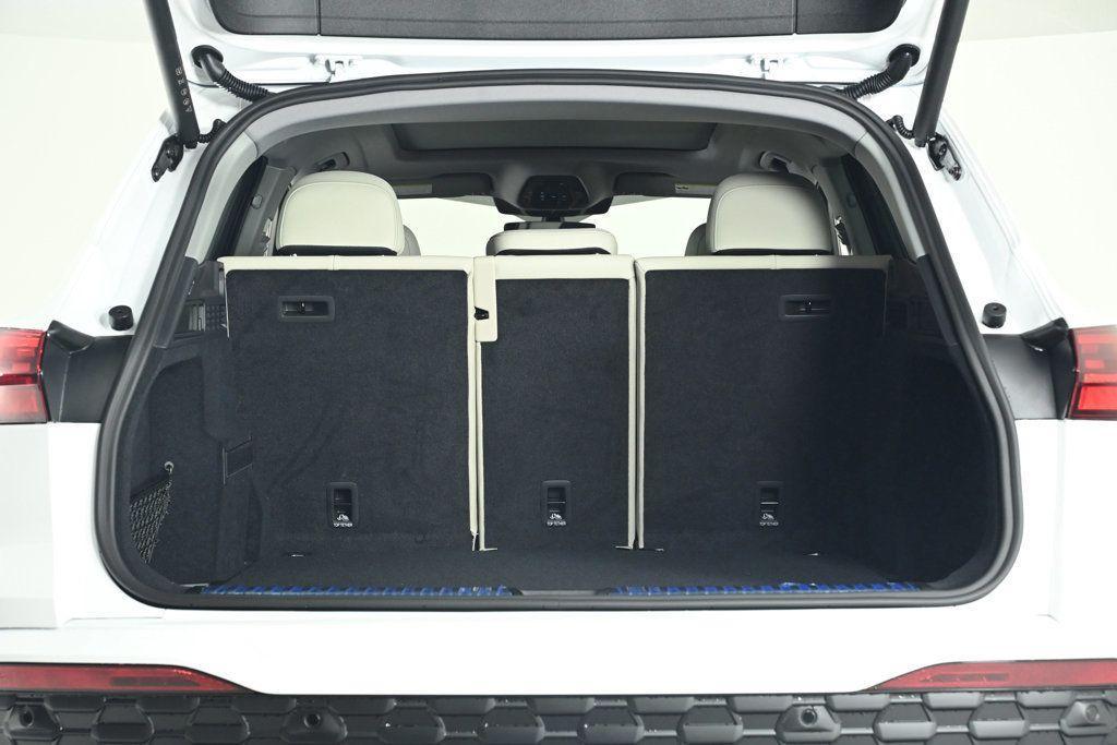 new 2025 Audi Q5 car, priced at $57,505