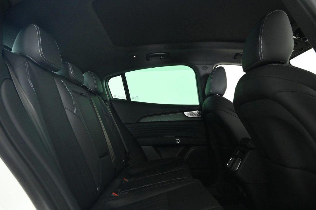 new 2025 Maserati Grecale car, priced at $83,695