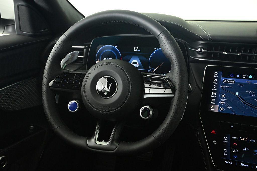new 2025 Maserati Grecale car, priced at $83,695