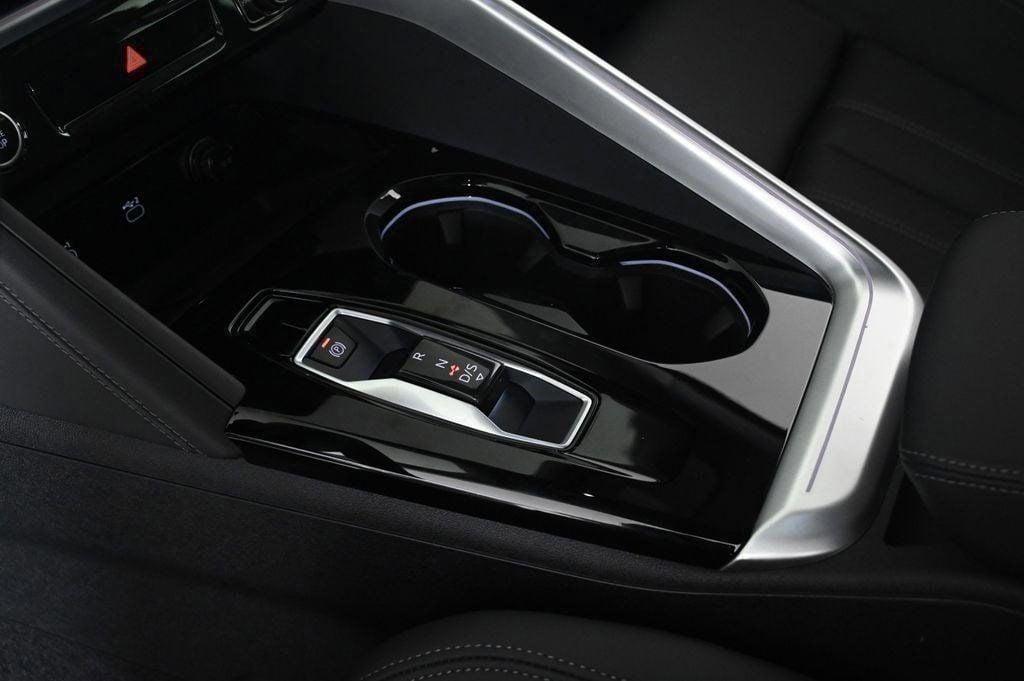 new 2025 Audi Q5 car, priced at $61,300