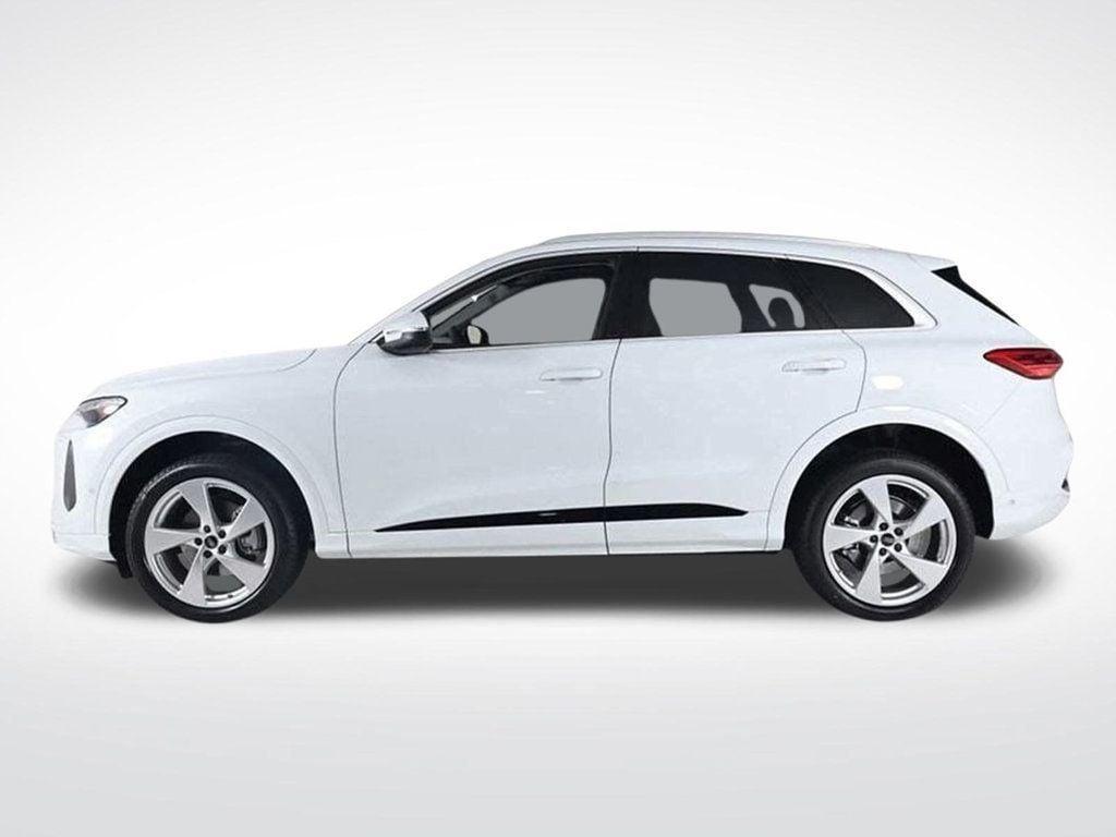 new 2025 Audi Q5 car, priced at $61,300