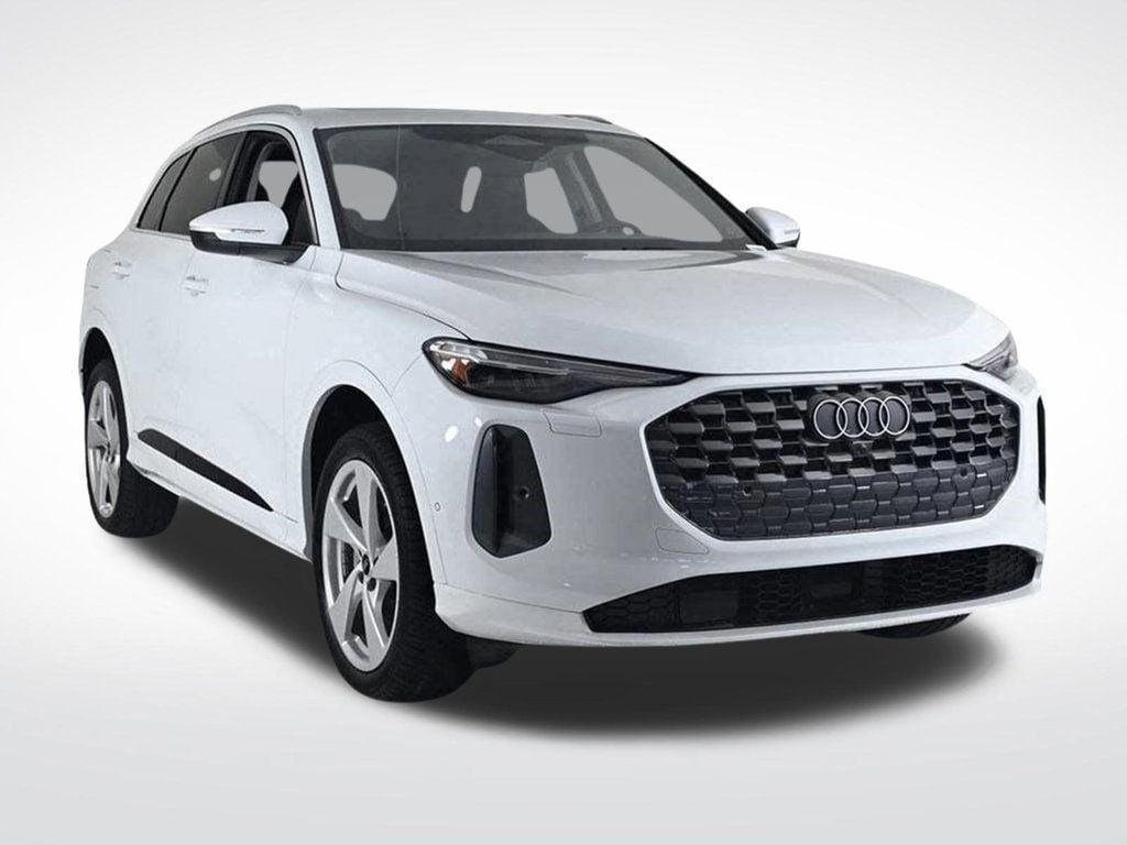 new 2025 Audi Q5 car, priced at $61,300