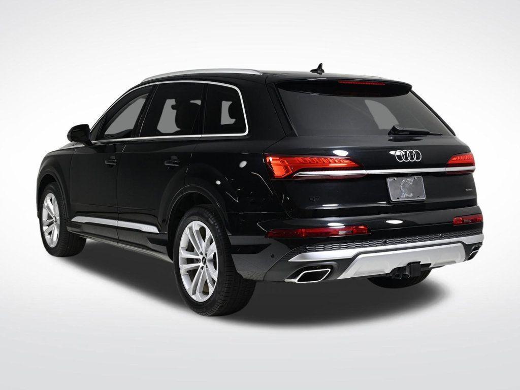 used 2025 Audi Q7 car, priced at $59,900