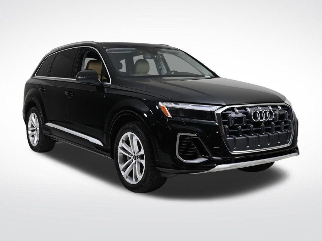 used 2025 Audi Q7 car, priced at $59,900